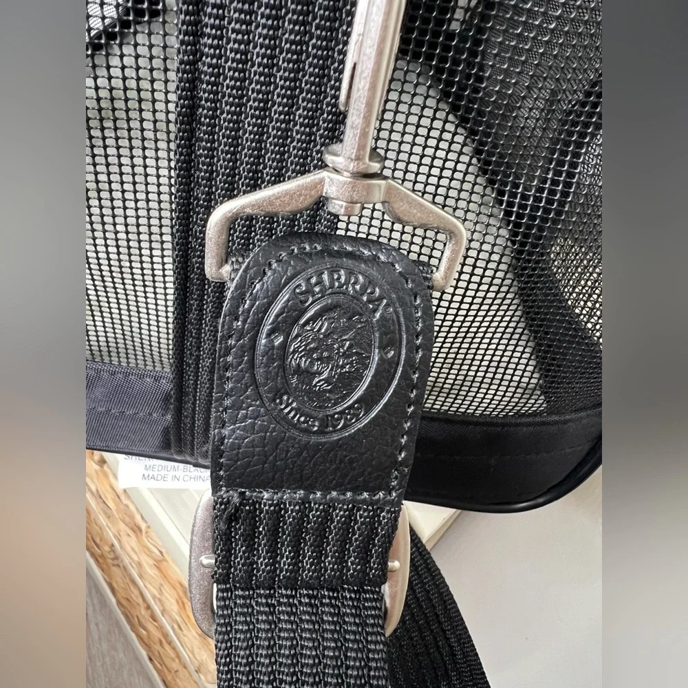 Sherpa Medium Pet Carrier